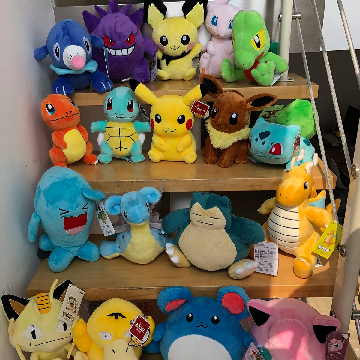 Pokemon Brinquedo de Pelúcia de Alta Qualidade Com Etiqueta Anime Cartoon Pikachu Charmander Squirtle Bulbasaur Boneca de Pelúcia Presente Para Crianças Crianças