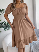 Mulheres Vestidos Pequenos 2024 Verão Casual Decote Quadrado Manga Curta Cintura Vestido de Borda com Babado Mulheres Elegante