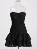 TWOTWINSTYLE Cut Out Bainha em camadas Vestido Sexy Para Mulheres Sem Alças Sem Mangas Fora Do Ombro Cintura Alta Mini Vestidos Roupas Femininas