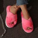 Moda Cross Strap Fur Slippers Mulheres Indoor Light Warm Plush Home Slippers Mulher Faux Fur Flat Heel Casal Slides Plus Size 43