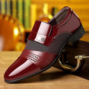Oxford Sapatos Masculinos de Luxo Laca Sapato de Casamento Apontado Dedo Do Pé Sapatos de Vestido para Homens Clássicos Homens de Negócios Sapatos de Couro Tamanho Grande 38-48