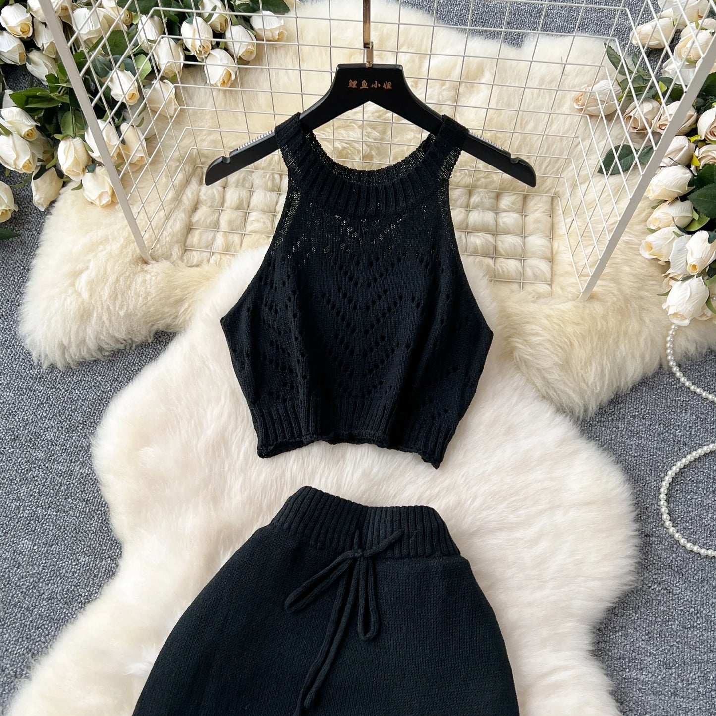 SINGREINY Verão Suave Malha 2 pcs Conjuntos Mulheres Halter Sem Mangas Camis + Bodycon Split Saia Com Cordão Oco Out Ternos De Férias