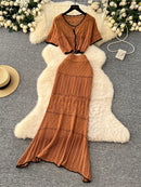 SINGREINY Verão Suave Ternos de Tricô Mulheres Botão Design Manga Curta O Pescoço Tops + Bodycon Saia Gancho Flor Oco 2pcs Set