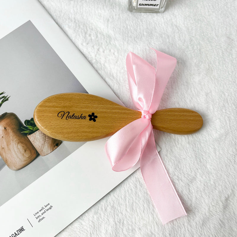 Escova de Cabelo para Bebê Personalizada, Pente de Madeira com Lã Natural, Massageador Gravado para Recém-nascido, Presente de Chá de Bebê e Lista de Presentes