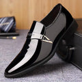 Sapatos de couro de laca masculinos Sapatos de couro de negócios Edição coreana Britânico Conjunto pontiagudo Sapatos de couro masculinos